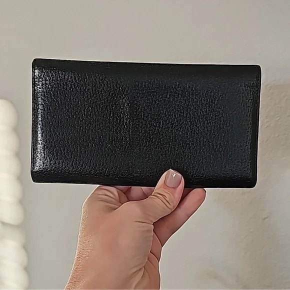 Gucci Trifold Long Wallet - Picture 2 of 10